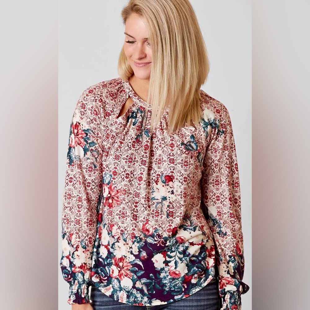 Lucky Brand Boho Floral Keyhole Cutout Top